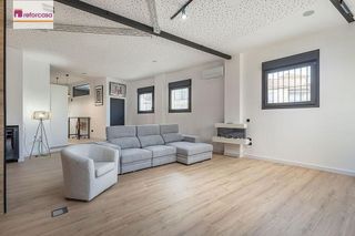 Piso en venta en Bola de Oro - Serrallo en Granada