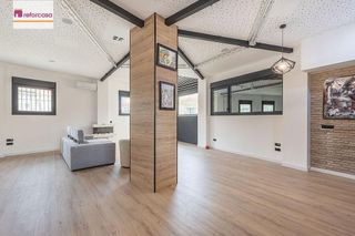 Piso en venta en Bola de Oro - Serrallo en Granada