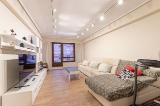Piso en venta en San Pedro de Deusto-La Ribera en Bilbao