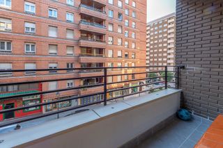 Piso en venta en San Pedro de Deusto-La Ribera en Bilbao