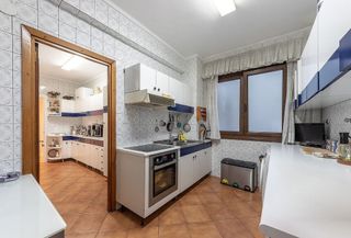 Piso en venta en San Pedro de Deusto-La Ribera en Bilbao