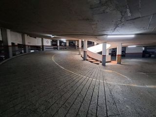 Garaje en venta en Centre en Sabadell