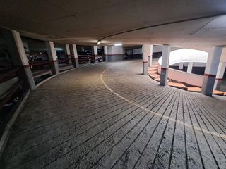 Garaje en venta en Centre en Sabadell