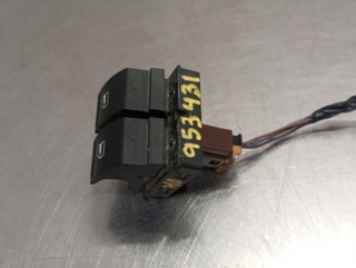 MANDO ELEVALUNAS DELANTERO IZQUIERDO SEAT IBIZA B