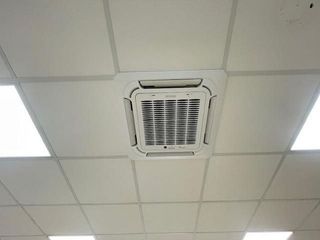 Oficina en alquiler en Centro en Ourense