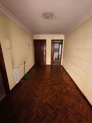 Piso en venta en Centro en Ourense