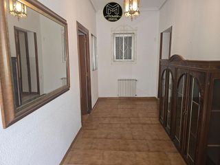 Casa adosada en venta en Peñamefecit - Avda Barcelona en Jaén