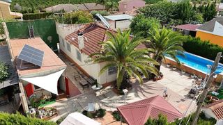 Chalet en venta en Urbanizaciones en Llíria