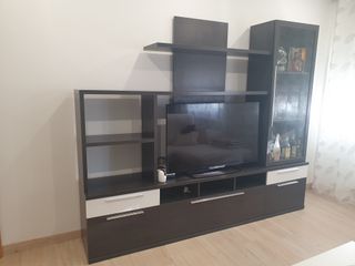 Conjunto de salón: mueble TV, aparador y mesas