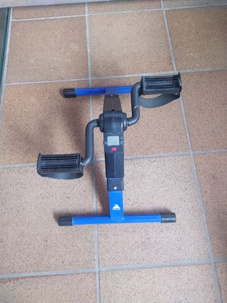 Bicicleta estática de pedales