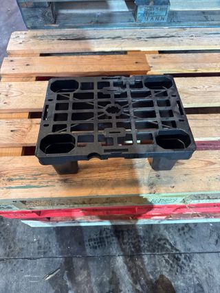 Palets de plástico varios tamaños