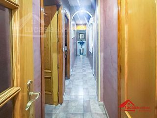 Piso en venta en Santa Rosa - Valdeolleros en Córdoba