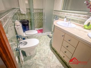 Piso en venta en Santa Rosa - Valdeolleros en Córdoba
