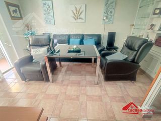 Piso en venta en Santa Rosa - Valdeolleros en Córdoba