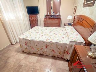 Piso en venta en Santa Rosa - Valdeolleros en Córdoba
