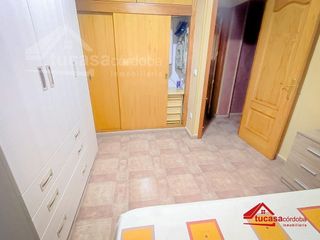 Piso en venta en Santa Rosa - Valdeolleros en Córdoba