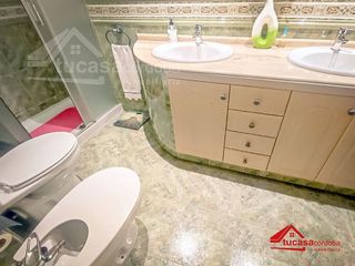 Piso en venta en Santa Rosa - Valdeolleros en Córdoba