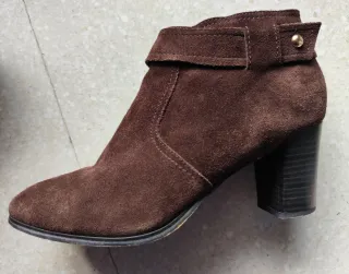 Botines tacón ante marrón