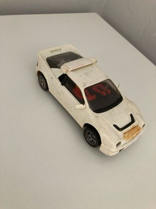 Coche Scalextric Ford RS200