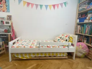 Cama infantil IKEA Kritter + colchón