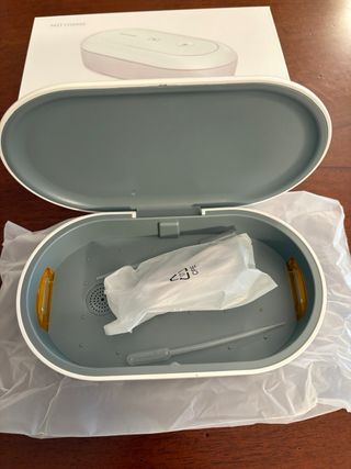 Caricatore e sterilizzatore UV per cellulare