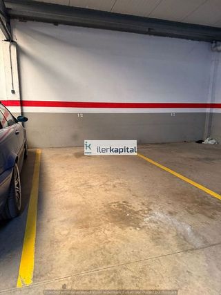 Garaje en venta en Alcarràs