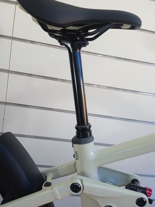 CUBE STEREO HYBRID ONE 22