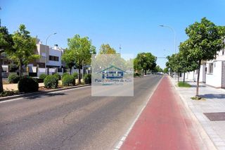 Piso en alquiler en Arroyo del Moro - Noreña en Córdoba