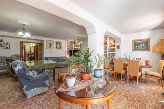 Casa adosada en venta en Alcalá la Real