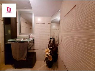 Casa adosada en venta en Centre - Eixample – Can Llobet – Can Serra en Barbera del Vallès