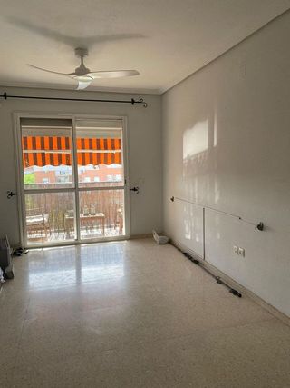 Piso en alquiler en Montequinto en Dos Hermanas