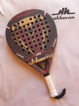 PALA DE PADEL AKKERON COBRA EDITION R 20.