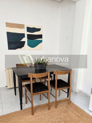 Piso en alquiler en Universidad - Los Lirios en Logroño
