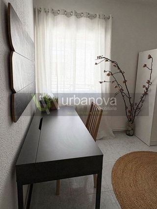 Piso en alquiler en Universidad - Los Lirios en Logroño