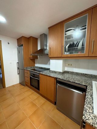 Piso en alquiler en Safranar en Valencia