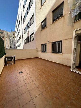 Piso en alquiler en Safranar en Valencia