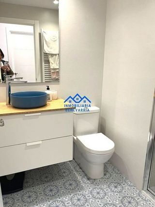 Piso en alquiler en Las Arenas Centro en Getxo