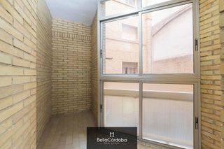 Piso en alquiler en Zona Centro en Córdoba
