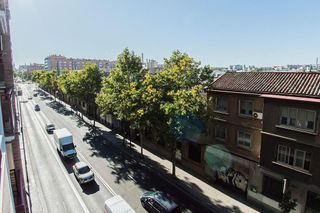Piso en alquiler en La Jota en Zaragoza