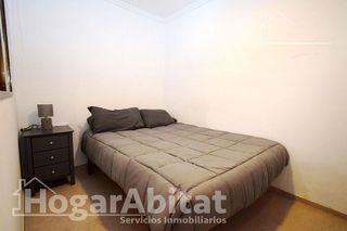 Piso en venta en La Malva-rosa en Valencia