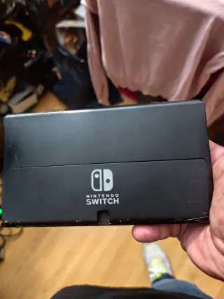 Nintendo Switch OLED bianco