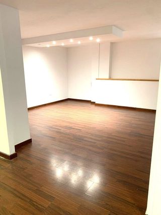Local comercial en alquiler en Montilivi - Palau en Girona