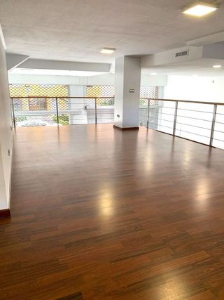 Local comercial en alquiler en Montilivi - Palau en Girona