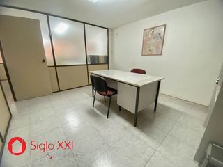 Local comercial en venta en Piscinas en Villarreal