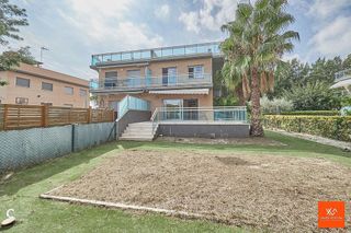 Casa adosada en venta en La Mora en Tarragona