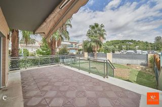 Casa adosada en venta en La Mora en Tarragona