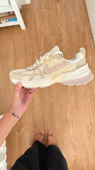 Zapatillas Nike VK2 Run Beige/Rosa