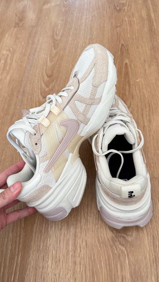 Zapatillas Nike VK2 Run Beige/Rosa