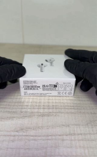 AirPods 4 con Cancelación de Ruido