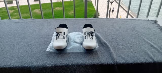 Zapatillas Ciclismo Ruta/MTB Blancas